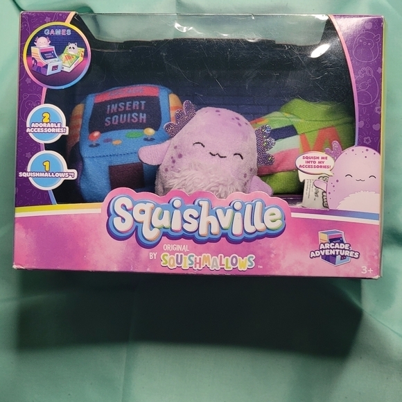 Squishmallows Other - Squishmallows Squishville Arcade Adventures (Amala) 2” Accessory Collectible Set